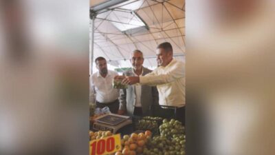 Mezitli Belediye Başkanı Ahmet Serkan Tuncer, Salı Pazarı’nda düzenlenen "Birlik