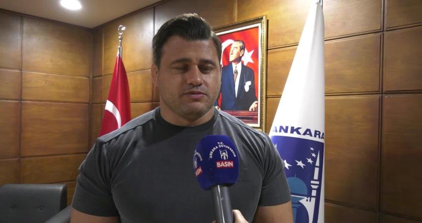 Ankara Büyükşehir Belediyesi tarafından düzenlenen “Kocatepe Sohbetleri”nin yeni konuğu dünya
