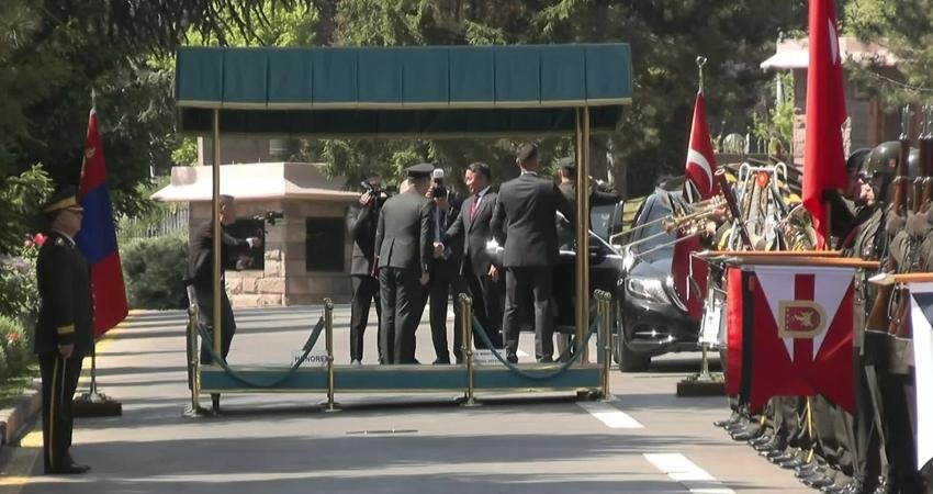 Milli Savunma Bakanı Yaşar Güler, Moğolistan Savunma Bakanı Batlut Damba
