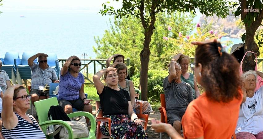 Muratpaşa Belediyesi’nin Parkinson hastalığının ilk evresindeki bireylerin yaşam kalitesini artırmak
