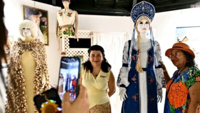 Muratpaşa Belediyesi Aydın Kanza Sanat Galerisi, MEST kursiyerlerinin “Kainatın Kültür