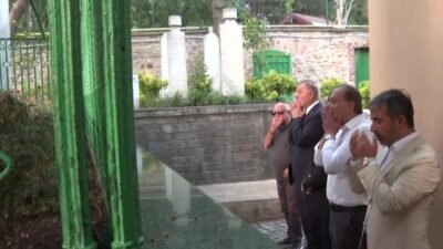 İBB Başkanvekili Nuri Aslan ve Kadıköy Belediye Başkanı Mesut Kösedağı,