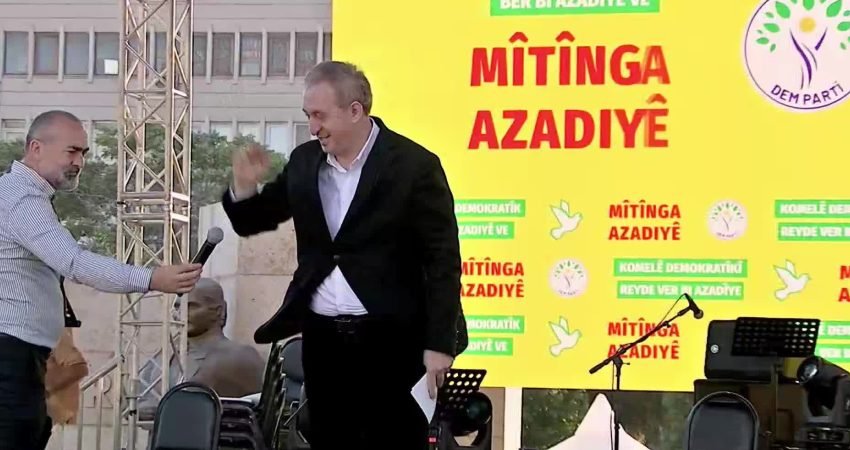 DEM Parti Eş Genel Başkanı Tuncer Bakırhan, terör örgütü PKK