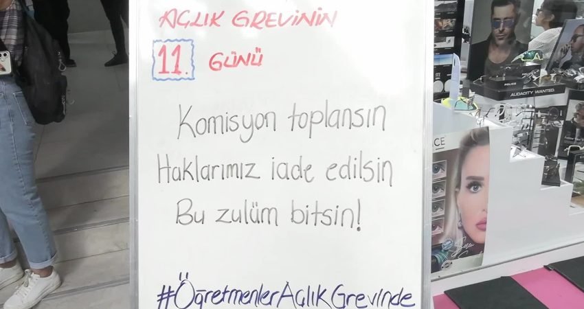 Özel Sektör Öğretmenleri Sendikası ve mülakat mağduru öğretmenler, açlık grevinin