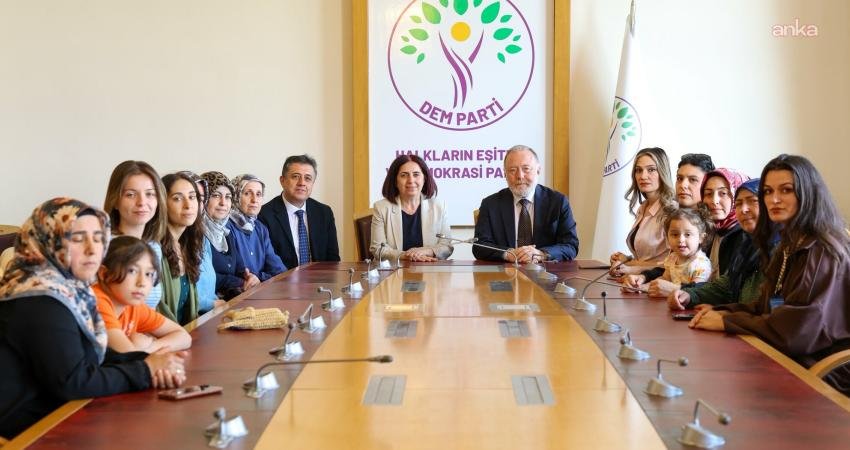 Mülakat Mağduru Öğretmenler Platformu ve aileleri ile Özel Sektör Öğretmenleri