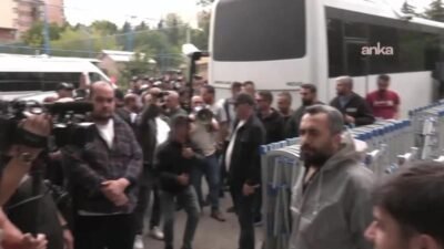 Ankara'da beş gündür açlık grevini sürdüren bir grup özel okul