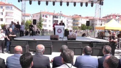 CHP Grup Başkanı Özgür Özel, "Bugün dört koldan saldırı altındayız.