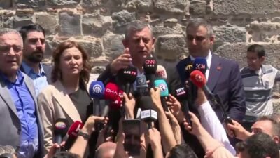 CHP Grup Başkanı Özgür Özel, Diyarbakır ziyareti nedeniyle eski HDP