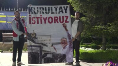CHP Grup Başkanı Özgür Özel, Halk TV canlı yayınının ardından