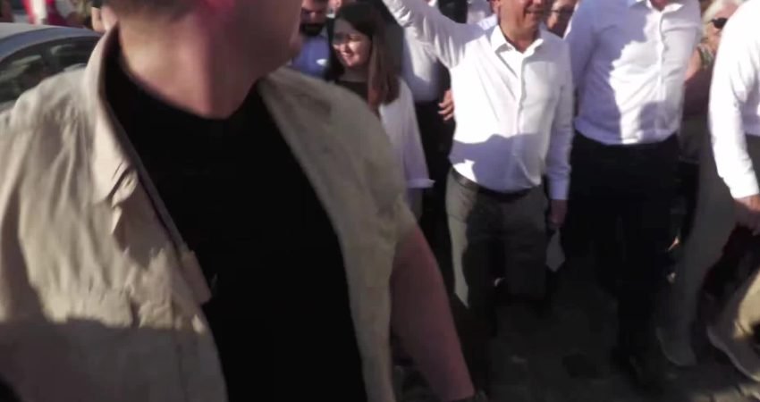 CHP Grup Başkanı Özgür Özel, Olağanüstü Kurultay için delegelerin imzalarını