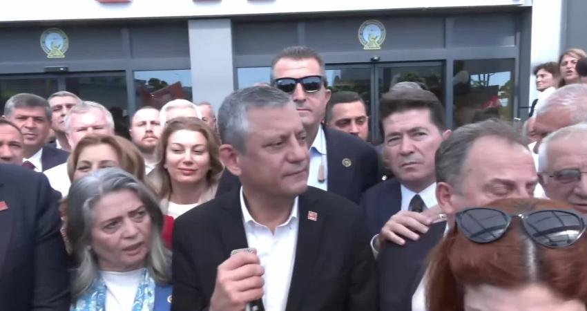 CHP Grup Başkanı Özgür Özel, Trabzon’da yaptığı açıklamada, "Biz, Adalet