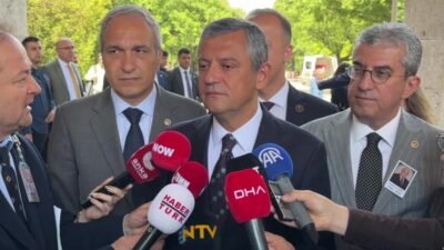 Özgür Özel, olağanüstü kurultay için imza sürecinin bu sabah saat