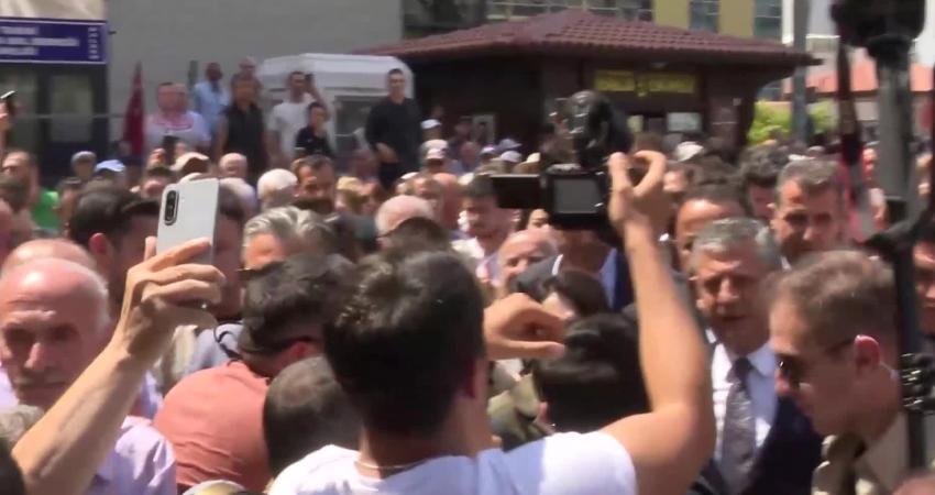 CHP Grup Başkanı Özgür Özel, tarihi Ulus Hali'ni ziyaretinin ardından