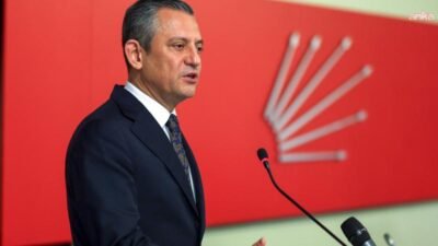 CHP Grup Başkanı Özgür Özel, Adalet Bakanı Akın Gürlek ile
