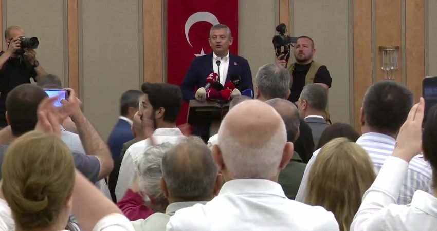CHP Grup Başkanı Özgür Özel, Cumhurbaşkanı Recep Tayyip Erdoğan'ın "CHP'nin kendi