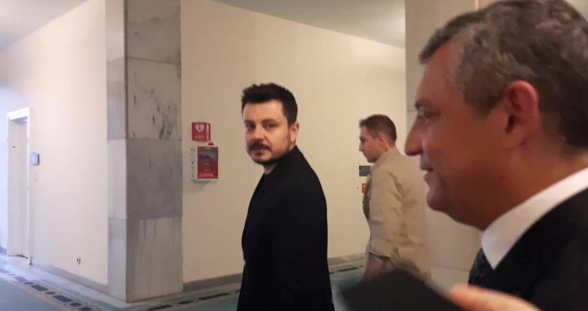 CHP Grup Başkanı Özgür Özel, hakkında TBMM Başkanlığı'na sevk edilen