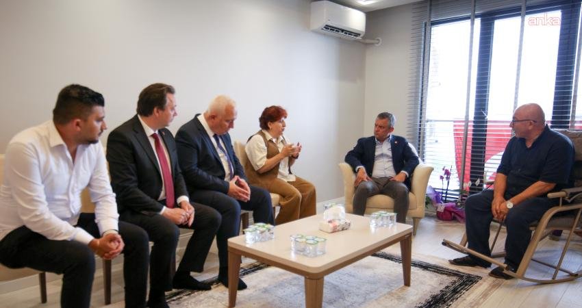 CHP Grup Başkanı Özgür Özel, Kasım 2025’te Gürcistan’da düşen askeri