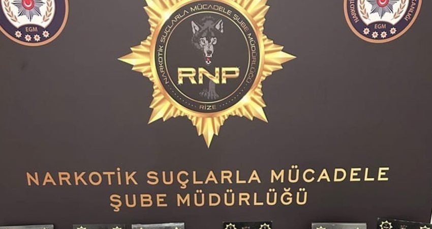 Rize’de uyuşturucu kaçakçılığına yönelik gözaltına alınan 12 kişiden 7'si tutuklandı.
