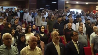 Saadet Partisi Genel Başkanı Mahmut Arıkan, "Karadeniz'e gidiyorum, fındık üreticisiyle