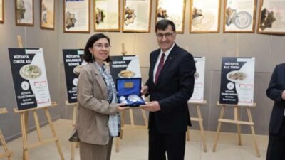 Kütahya Bilim Sanat Kültür ve Tanıtım Federasyonu (KÜTAF) koordinasyonunda Kütahya