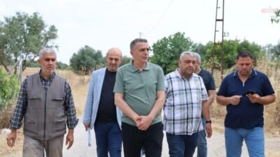 Şehzadeler Belediye Başkanı Hakan Şimşek, ilçede yürütülen ova yolları düzenleme