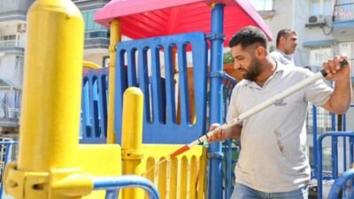 Şehzadeler Belediyesi, ilçe genelindeki çocuk oyun alanları ve parklarda başlattığı