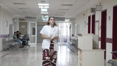 İzmir Büyükşehir Belediyesi Eşrefpaşa Hastanesi’nde görev yapan Diyetisyen Dilara Demirkan,