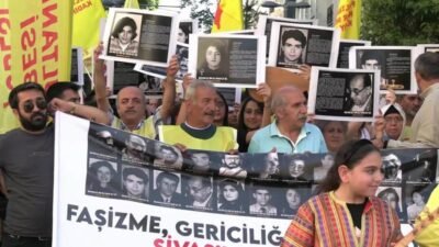 Alevi kurum ve dernekleri Kadıköy’de, Sivas Katliamı’nın 33’üncü yılında katliamda