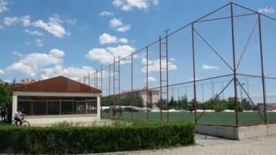 Sivrhisar Belediyesi, Gençlik ve Spor Bakanlığı’ndan devraldığı Spor Kompleksi Sosyal