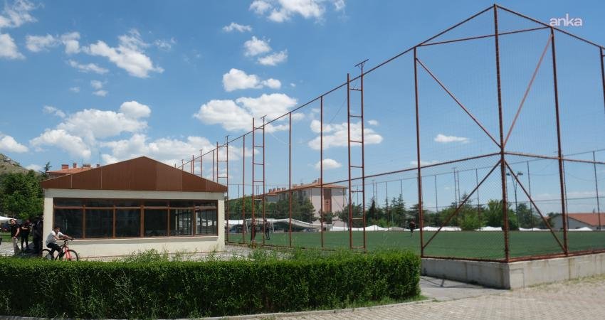Sivrhisar Belediyesi, Gençlik ve Spor Bakanlığı’ndan devraldığı Spor Kompleksi Sosyal