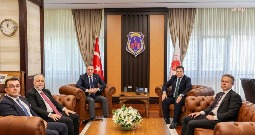 TBB Başkanı Sağkan’dan Ceza ve Tevkifevleri Genel Müdürü Yılmaz’a ziyaret TBB Başkanı Erinç Sağkan ve TBB Genel Sekreteri Ahmet Erdem