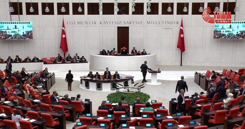 TBMM Genel Kurulu'nda konuşan CHP Grup Başkanvekili Ali Mahir Başarır,