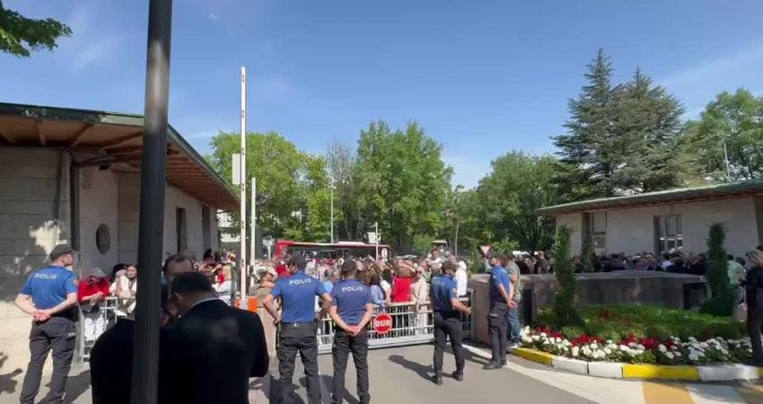 TBMM Başkanı Numan Kurtulmuş tarafından hem CHP Genel Başkanlığı'na hem