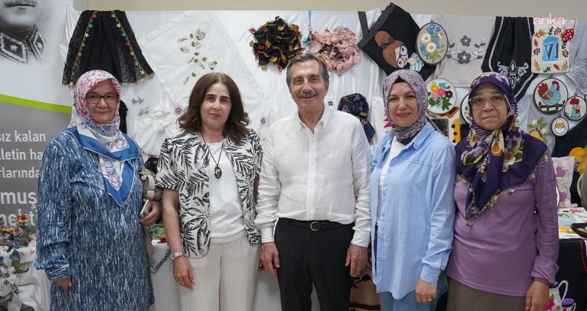 Tepebaşı Belediyesi Belde Evleri ve Deneyimli Kafelerde eğitim alan kursiyerler,