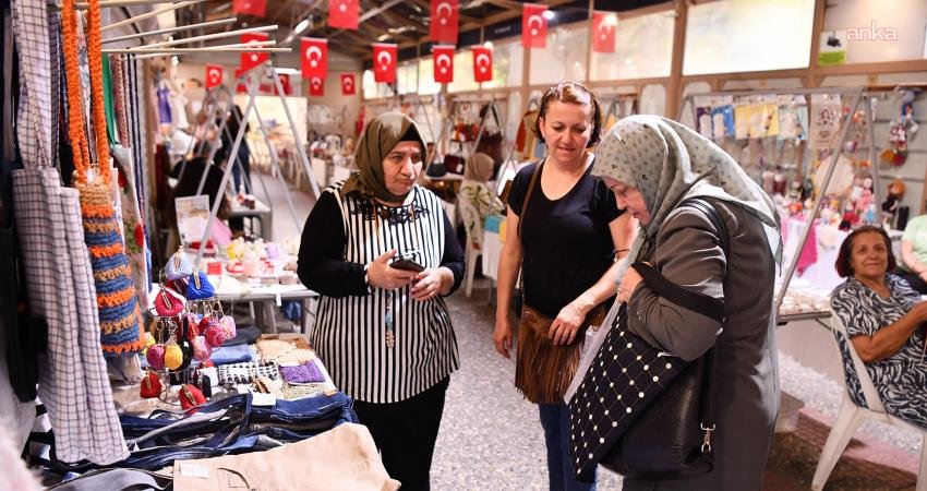 Tepebaşı Belediyesi tarafından 2016’da hayata geçirilen Hanımeli Sokak, kadınların el