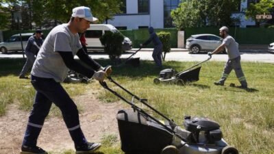 Tepebaşı Belediyesi Park ve Bahçeler Müdürlüğü ekipleri, ilçe genelindeki park,