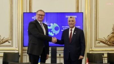 Ticaret Bakanı Ömer Bolat, OECD Bakanlar Konseyi Toplantısı'nda Ukrayna Başbakan Yardımcısı Taras