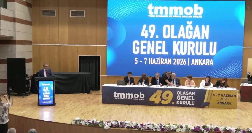 TMMOB 49. Olağan Genel Kurulu'nda konuşan Yönetim Kurulu Başkanı Emin