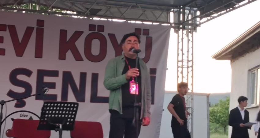Tokat’ta semahların dönüldüğü etkinlikte birlik beraberlik mesajları verildi Tokat’ta bu yıl 6’ncısı düzenlenen Günevi Köyü Halk Şenliği'nde Türkiye'nin