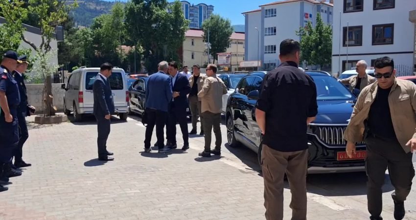 Tokat Pir Sultan Abdal Cemevi’nde muharrem ayı dolayısıyla kurban pilavı