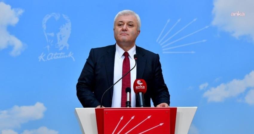 Tuncay Özkan’dan Özgür Özel açıklaması: “Özgür Özel’e FETÖ derseniz, Silivri kalkar üzerinize yürür” CHP İzmir Milletvekili Tuncay Özkan, CHP Genel Başkanı Özgür Özel’e