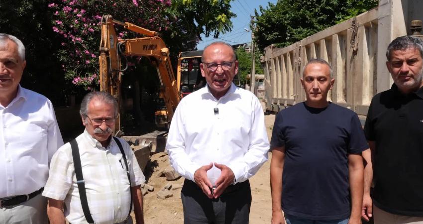Turgutlu Belediye Başkanı Çetin Akın, altyapı çalışmalarının tamamlandığı mahallelerde başlayan