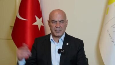 İYİ Parti Grup Başkanvekili Turhan Çömez, TBMM'deki grup salonlarında çok