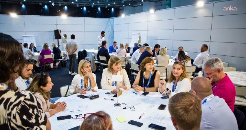 İzmir, Küresel Fuarcılık Endüstrisi Birliği’nin (UFI) 101 yıllık tarihindeki en