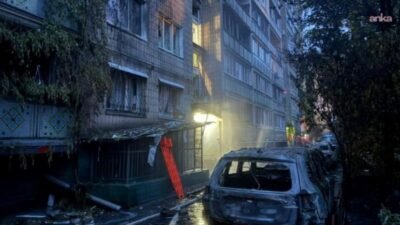 Rusya'nın başkenti çevresindeki hedeflere yaklaşık 200 insansız hava aracının (İHA)