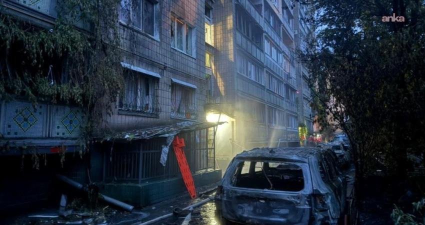 Rusya'nın başkenti çevresindeki hedeflere yaklaşık 200 insansız hava aracının (İHA)