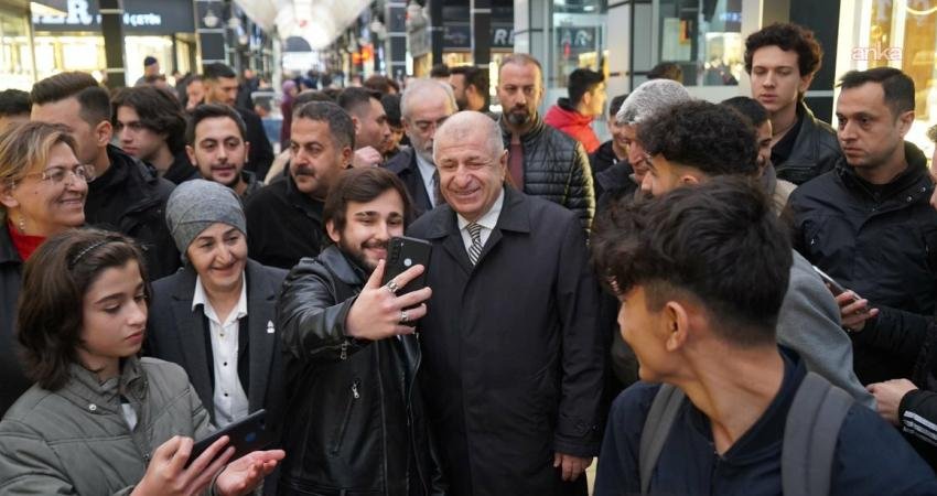 Zafer Partisi Genel Başkanı Ümit Özdağ, "Geleceğimizin teminatı olan tüm evlatlarımıza