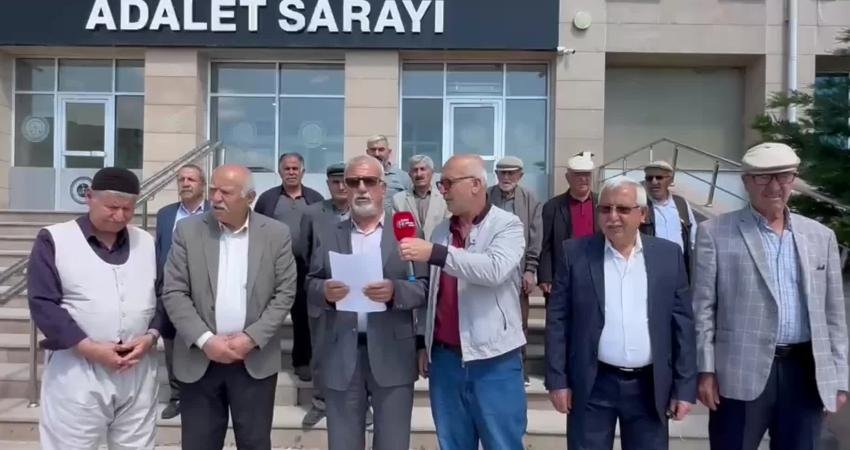 Van Emekli-Sen’den Rahmi Koç hakkında suç duyurusu Van’da DİSK Devrimci Emekliler Sendikası üyeleri, iş inanı Rahmi Koç