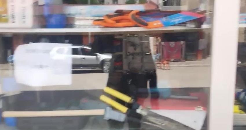 Van'da 6 aydır kapalı olan Bahçesaray-Çatak kara yolunun ulaşıma açılmaması,