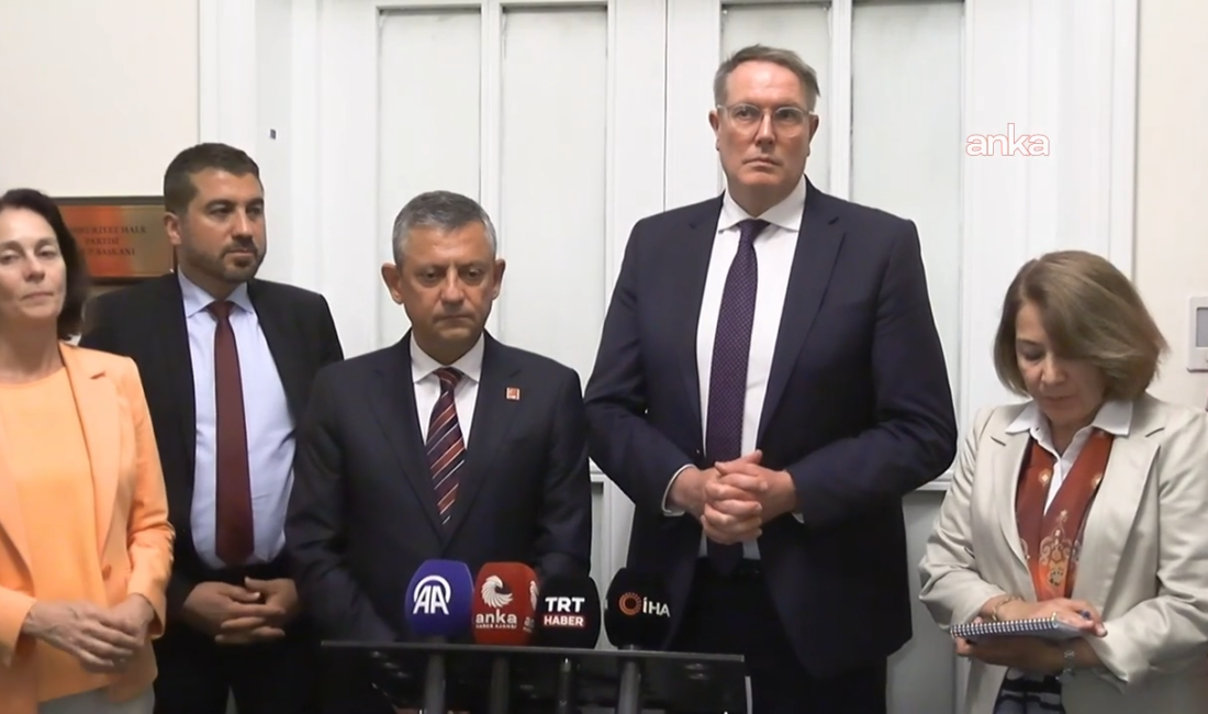 CHP Grup Başkanı Özgür Özel, destek ve dayanışma ziyaretinde bulunan